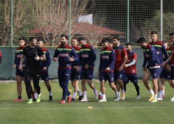 Alanyaspor maçtan galip ayrılmak istiyor