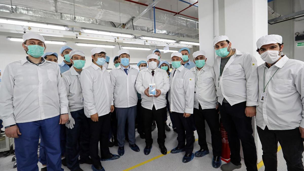 Oppo İstanbul'daki fabrikasında test üretimine başladı