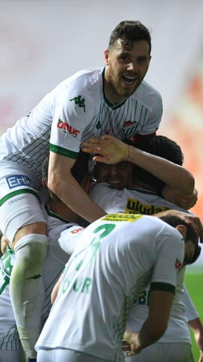 Bursaspor yakaladığı ivme ile öne çıktı