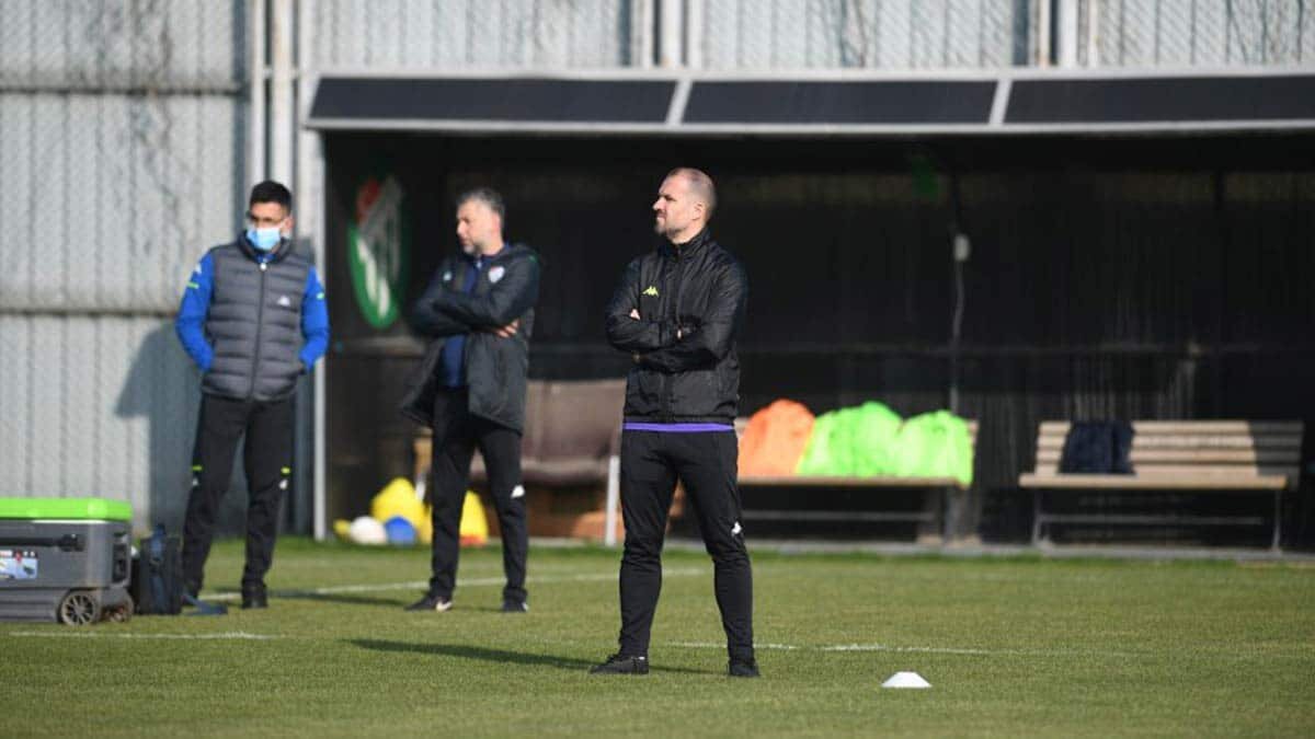 Bursaspor Süper Lig iddiasını sürdürüyor