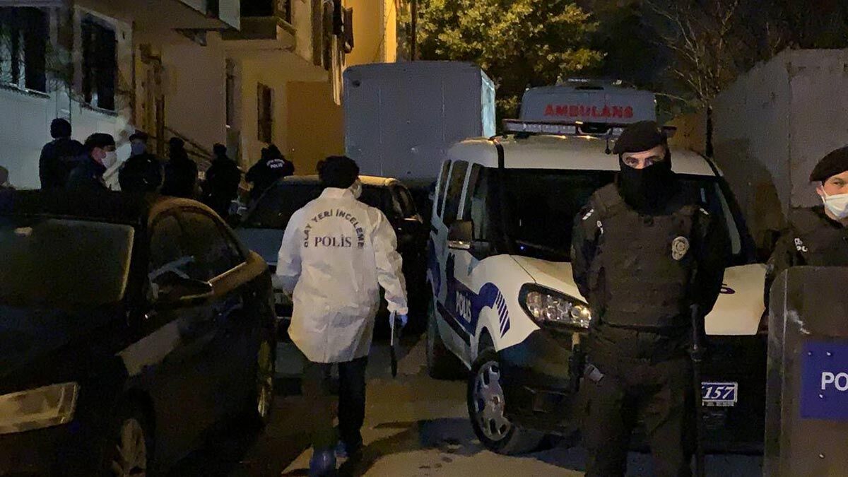 Büyür kardeşlerin kuyudan çıkartılan cansız bedenleri incelenmek üzere Adli Tıp Morgu'na kaldırıldı.