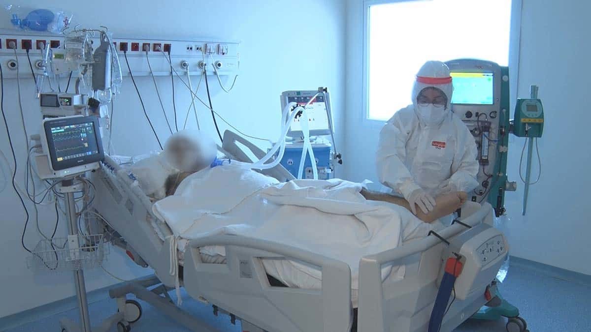 Kovid hastalarında bir kaç ay sonra çıkıyor