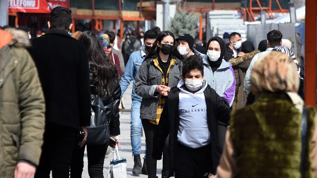 Kırmızı kategoride yer alan Konya'da yoğunluk