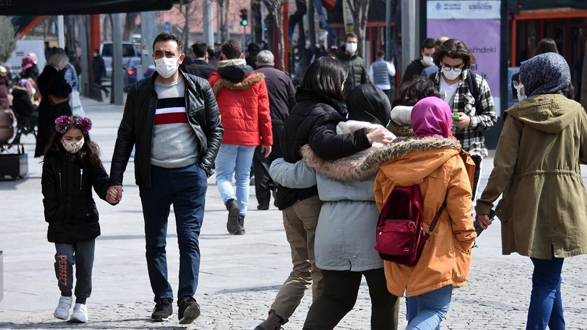 Kırmızı kategoride yer alan Konya'da yoğunluk