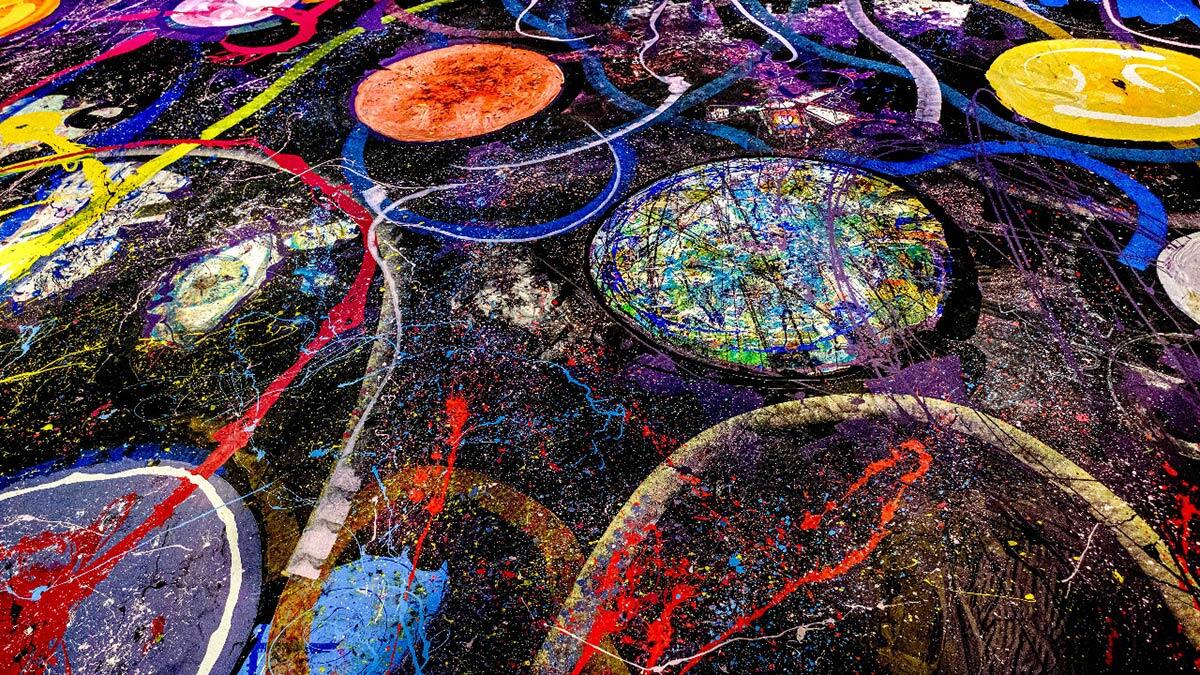 Dünyanın en büyük tuval resmi 62 milyon dolar