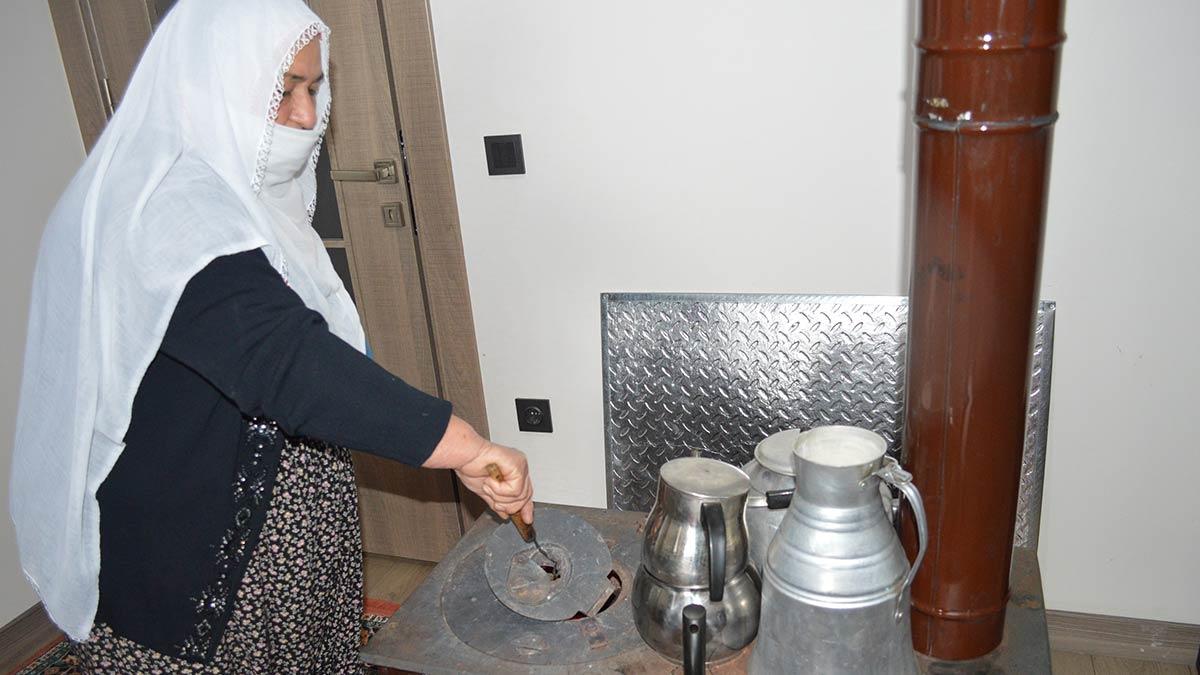 Elazığ'da depremzedeler konutlarına kavuşuyor