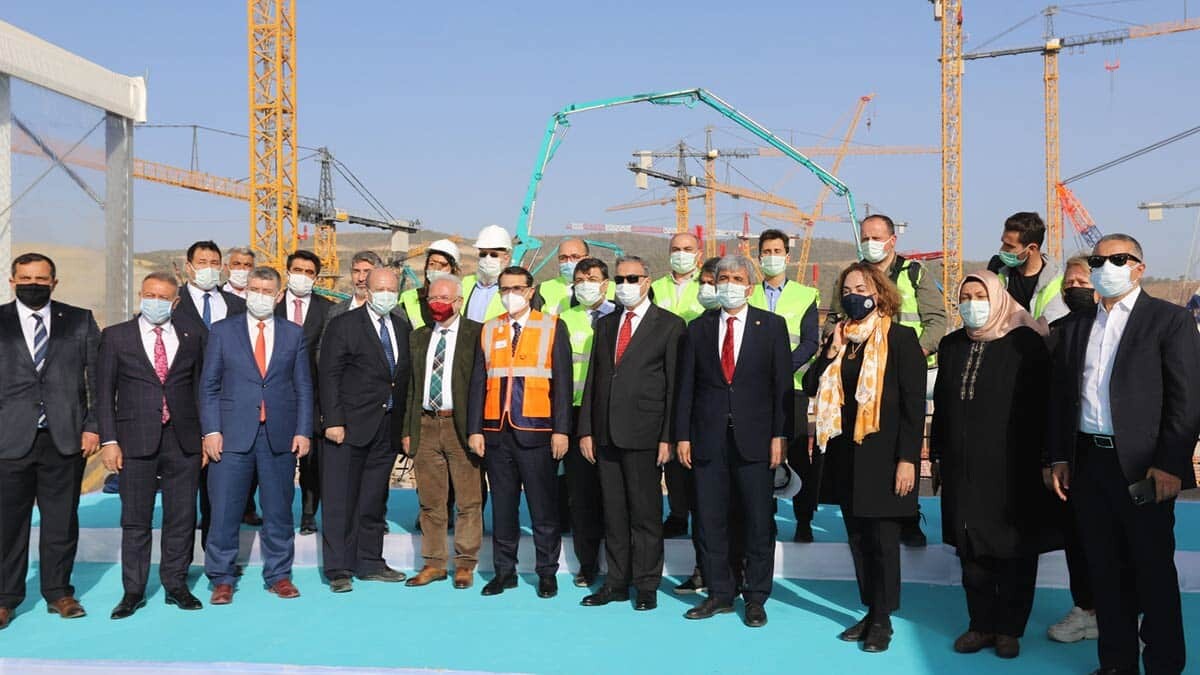 Milli enerji alt yapımıza nükleer gücü de dahil etme kararı, enerji tedarik güvenliği yönünde attığımız stratejik bir adımdır.