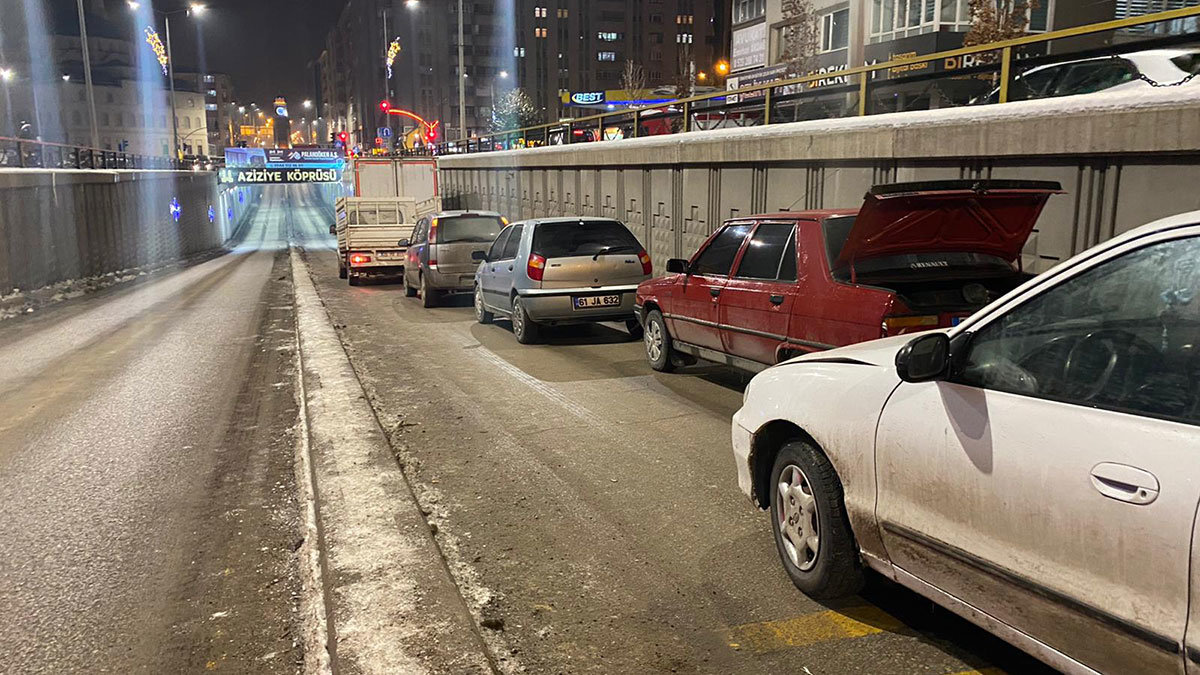 9 aracın karıştığı zincirleme kaza