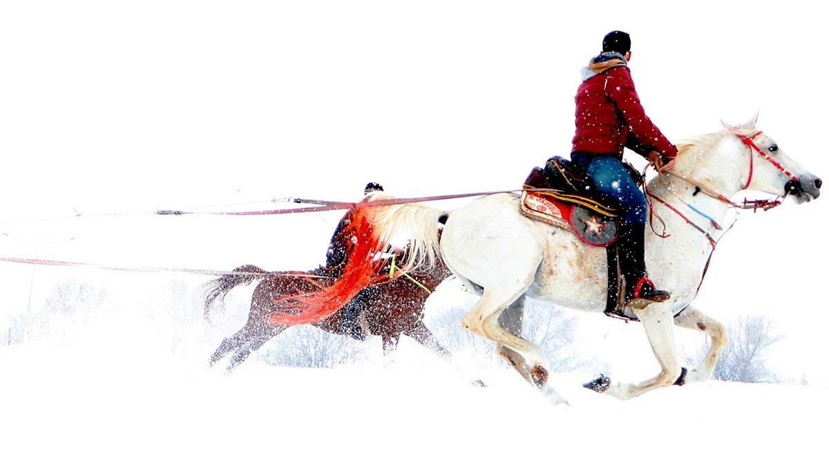 Atlı kayak ile snowboard ilgi görüyor