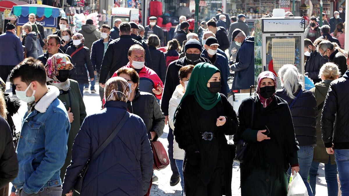 Eskişehir'de vaka sayıları 20 günde 17.28 arttı