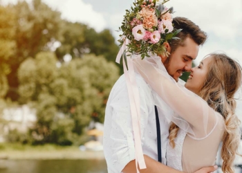 Yeni nesil sosyal medyadan evlenecek