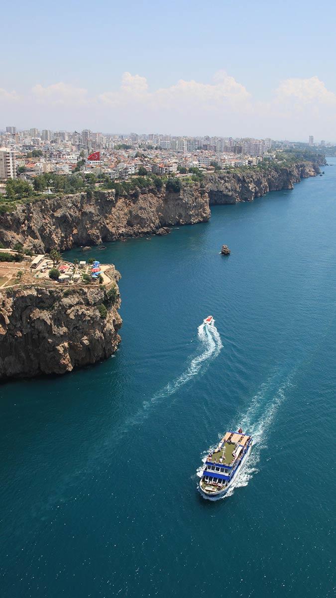 Falezleri ışıklandırmayın trafiğe kapatın