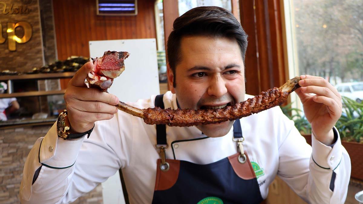 Kemikte kıyma kebabı için patent başvurusunda bulunan Çadır, bu kebabın daha lezzetli olduğunu söyledi.