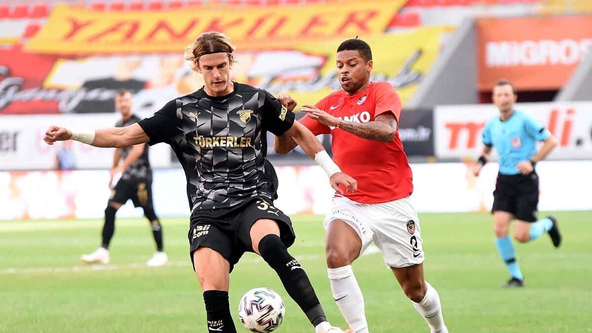 Savunmada yaptığı değişimler başarı getirdi