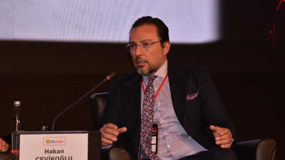 Hakan Çevikoğlu "E-ticarette 65 yaş üstü kullanıcıların sayısı %10'a çıktı."