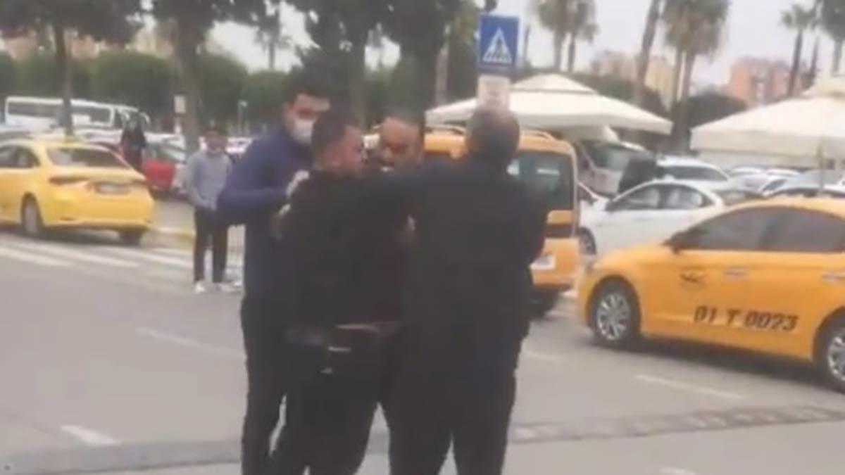 Hasan Şaş bir kişiyle tartıştı