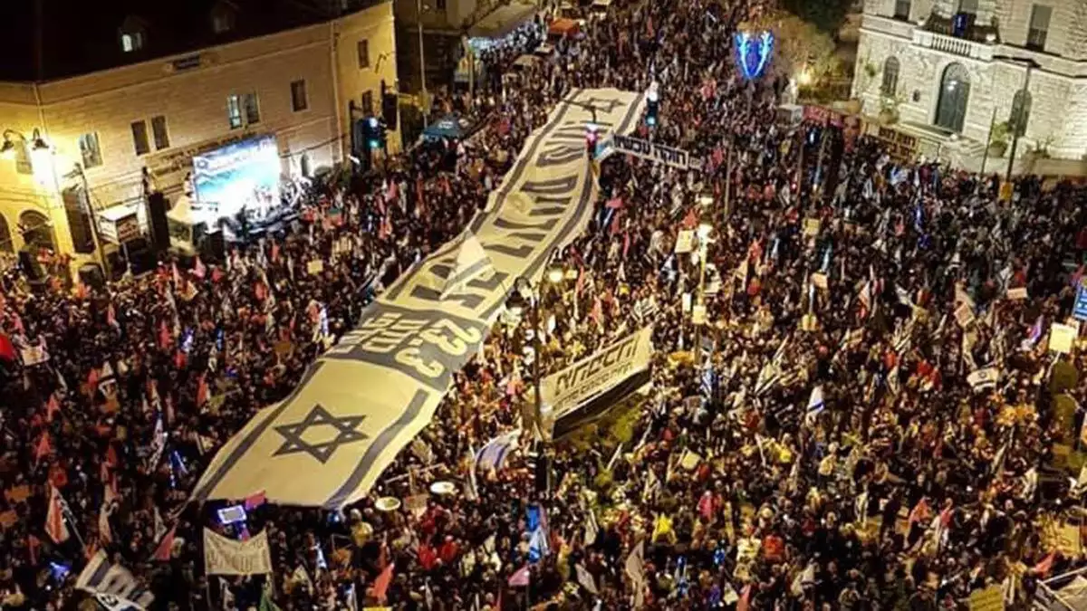 Seçime 3 gün kala netanyahu karşıtı protesto