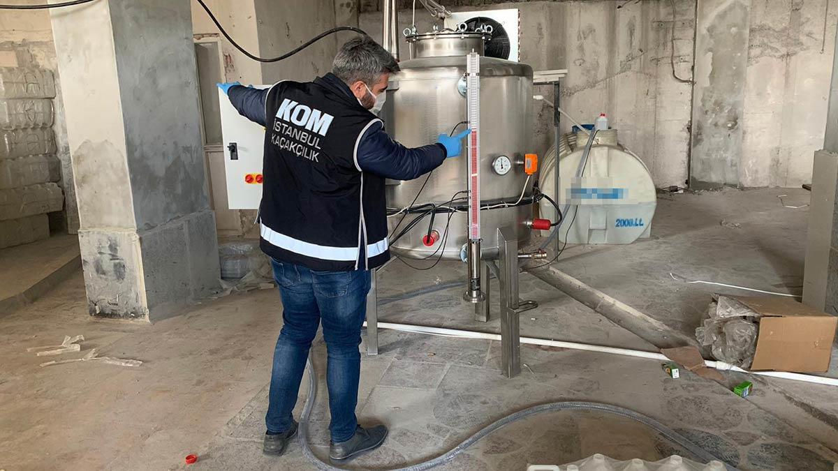 İstanbul'da 5 ton etil alkol ele geçirildi