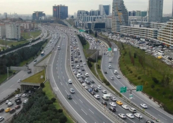İstanbul'da trafiğin en büyük nedeni tutanak tutamamak