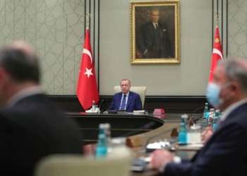 Yüz yüze eğitim sürecek mi?