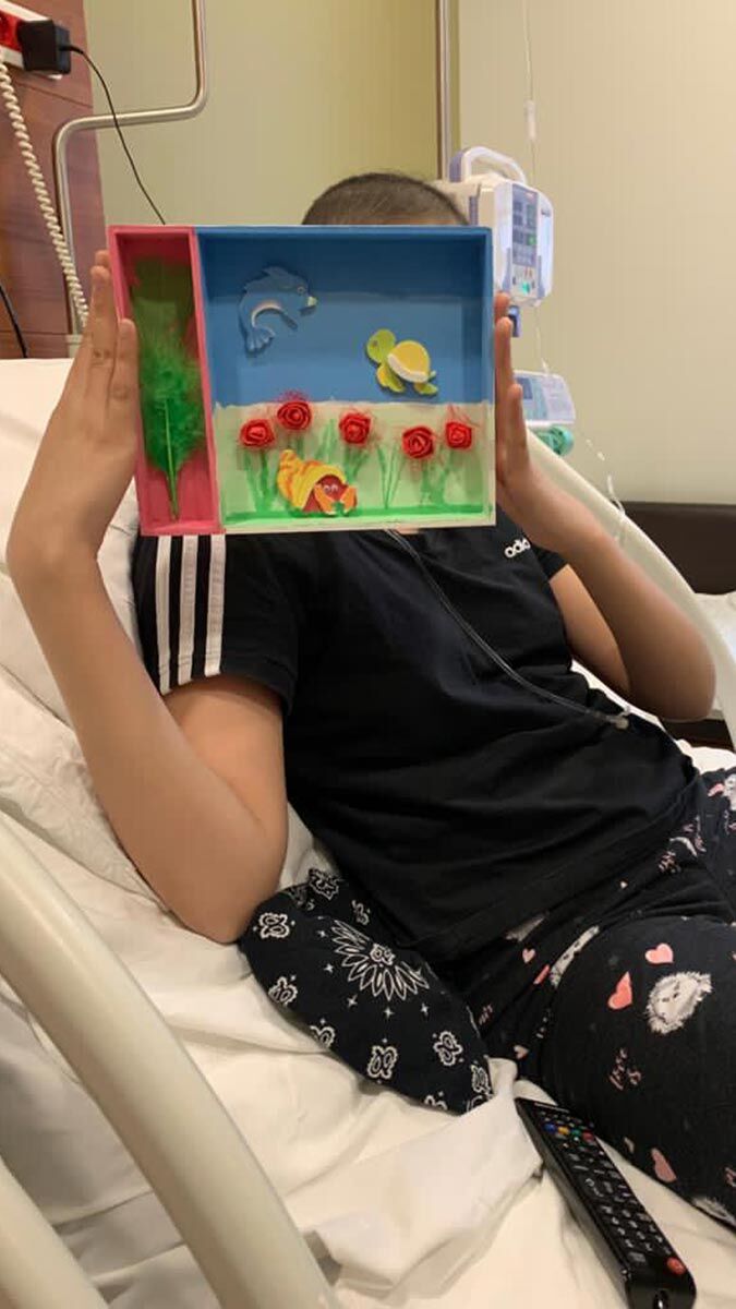 Kanser hastası çocukların yaptığı eserler sergilendi