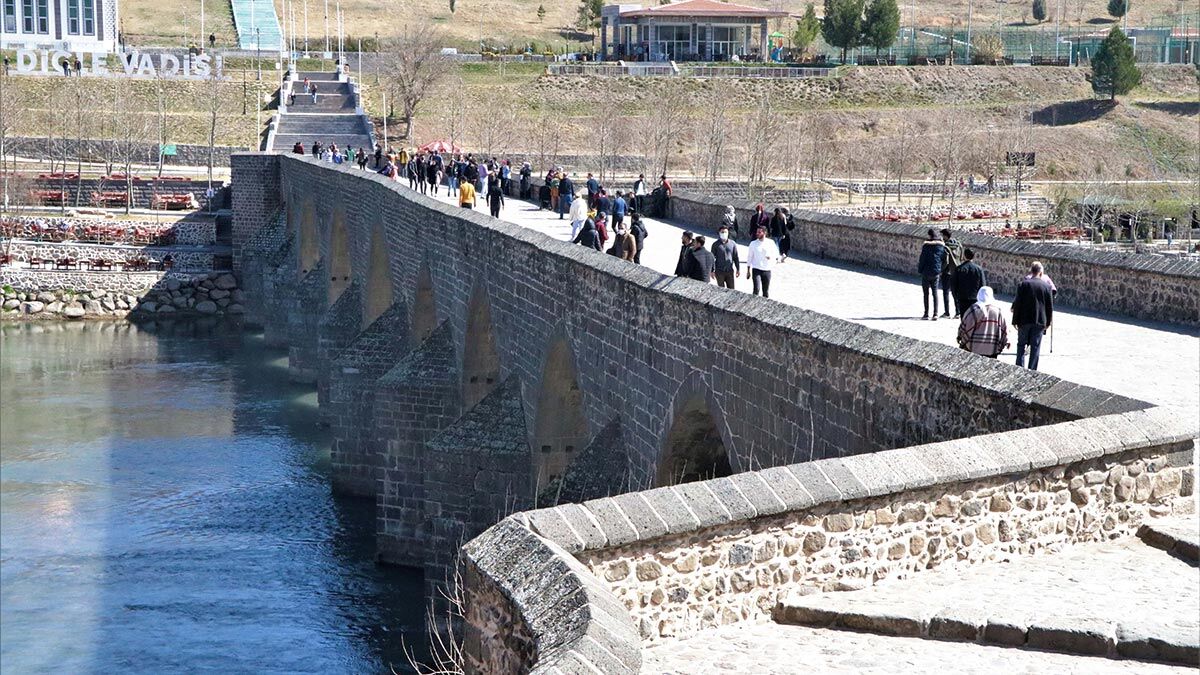 Tarihi mekanlarda yoğunluk yaşandı
