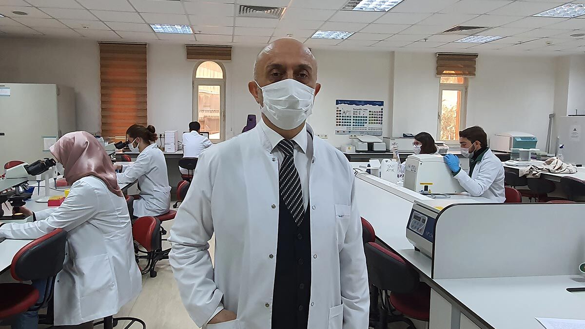 Koronavirüs bir yılda 12 bin mutasyon geçirdi