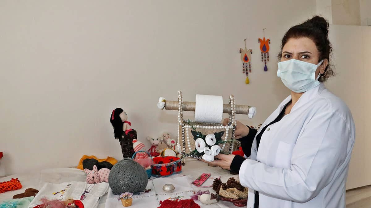 Kurslarda 1100 kadın meslek sahibi oldu