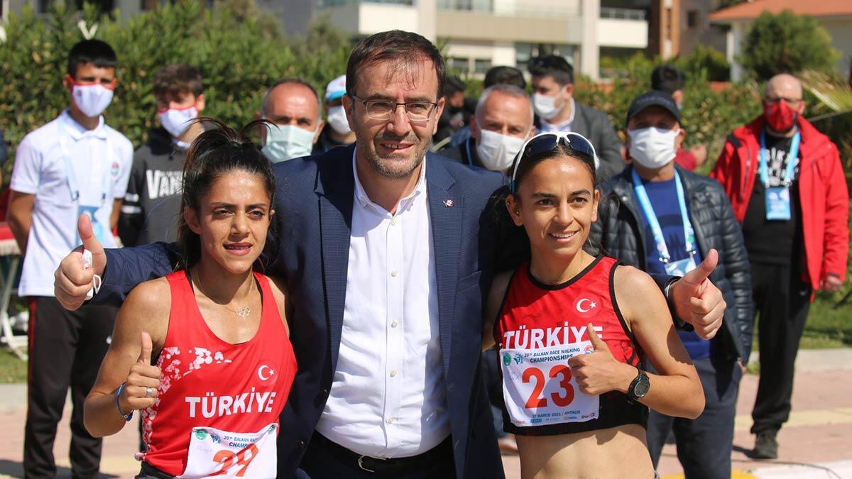 Meryem Bekmez rekorunu yeniledi