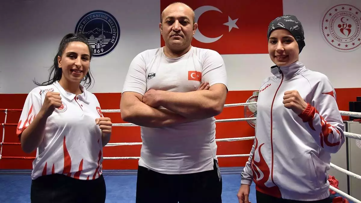 Antalya'da düzenlenecek 6'ncı uluslararası türkiye açık kick boks avrupa kupası için hazırlıklar devam ediyor.