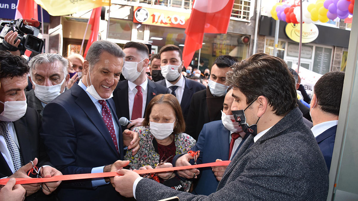 Bize oy vermeyenlerin de hakkını koruyacağım