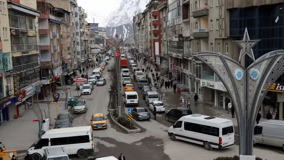 Hakkari'de normalleşme heyecanı yaşanıyor