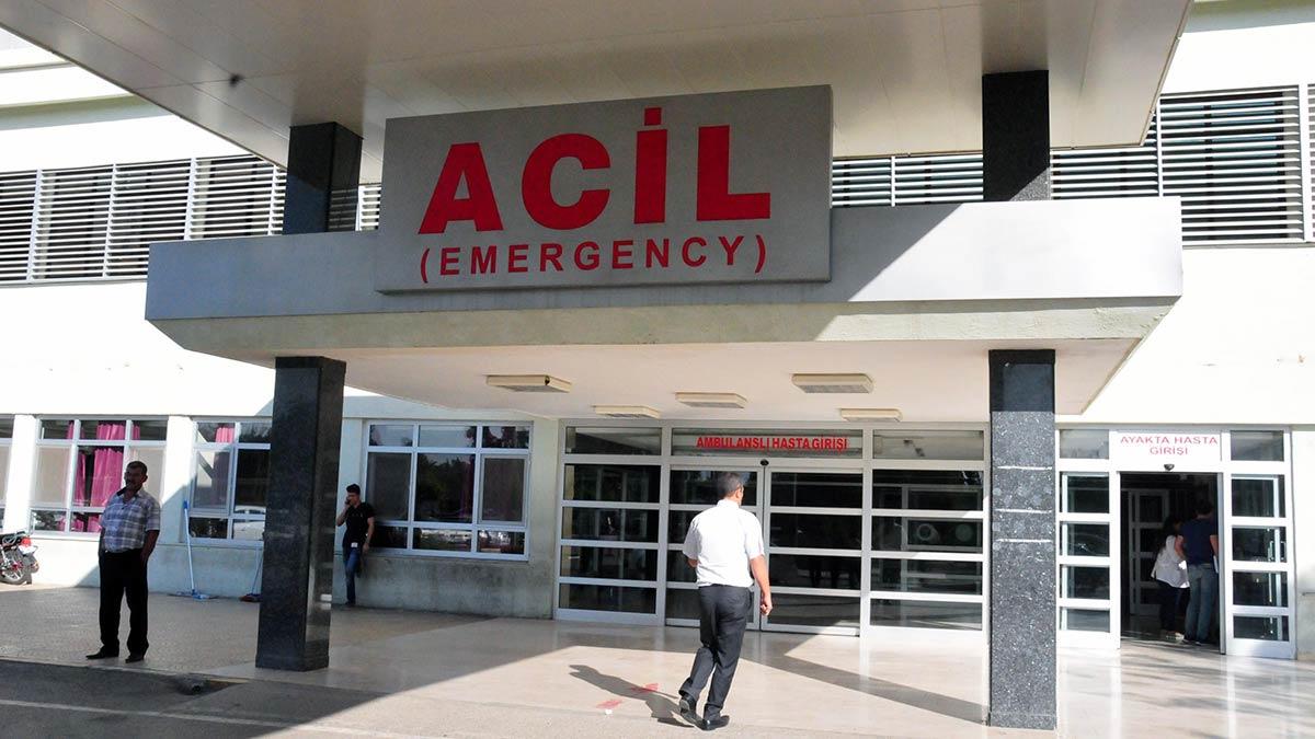 Prof. Dr. Ahmet Sebe, pandemi sürecinde trafik kazalarına bağlı hastalarda azalış görülürken şiddete bağlı vakalarda 2 kat artış yaşandığını bildirdi.