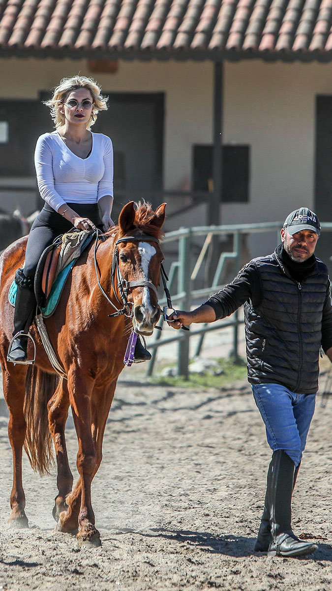 Covid-19 nedeniyle yerli ve yabancı turistlerin de tatil seçimleri ve seçenekleri değişmeye başladı. Artık daha huzurlu, doğayla iç içe, izole, sosyal mesafe kurallarının uygulanabileceği bölgeler tatil için tercih edilmeye başlandı.