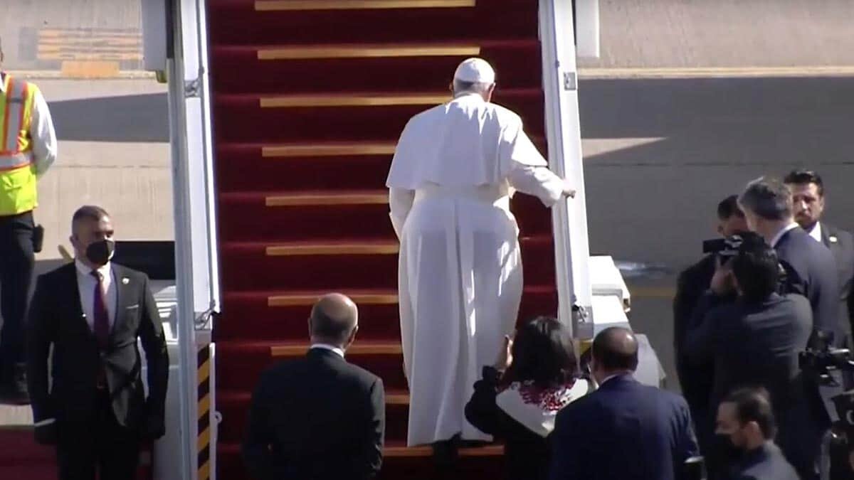 Papa Francis tarihi Irak ziyaretini tamamladı