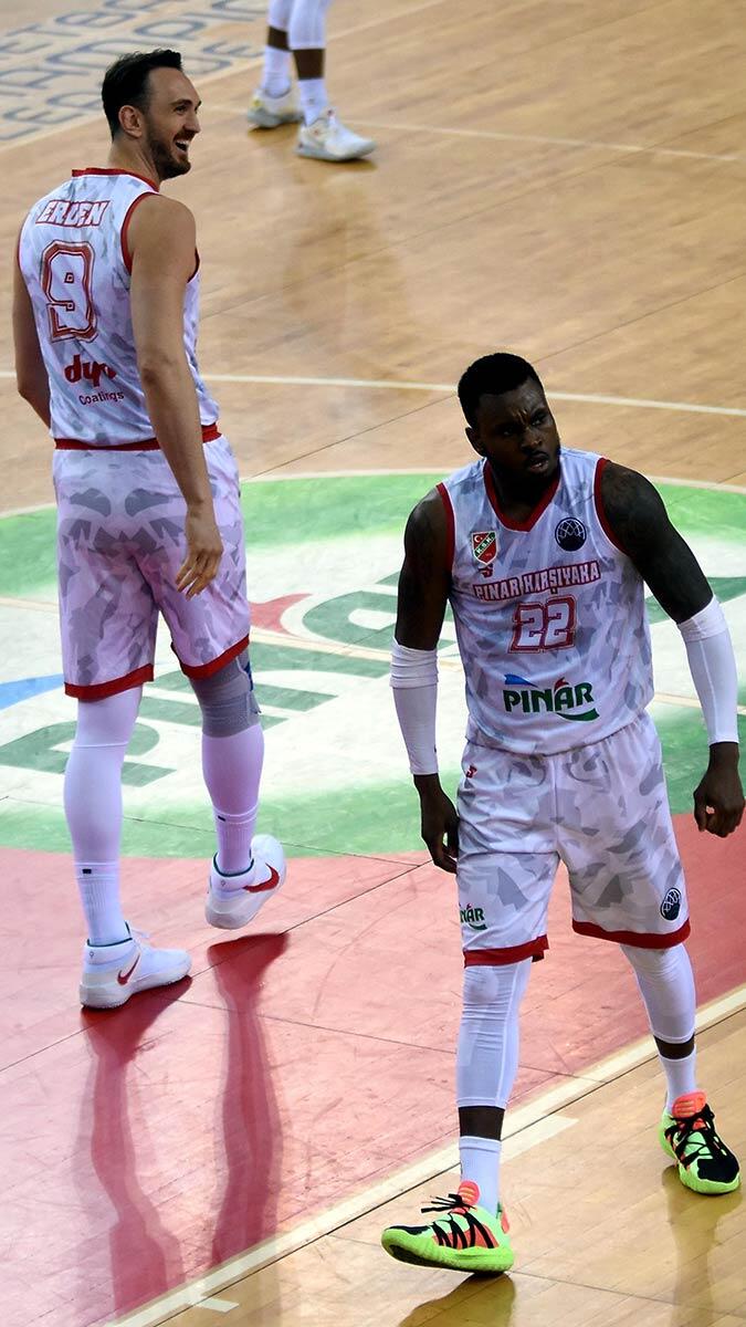 Pınar Karşıyaka avantajı kaçırmanın şokunda