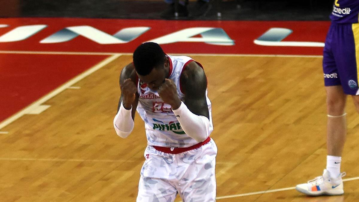 Pınar Karşıyaka avantajı kaçırmanın şokunda