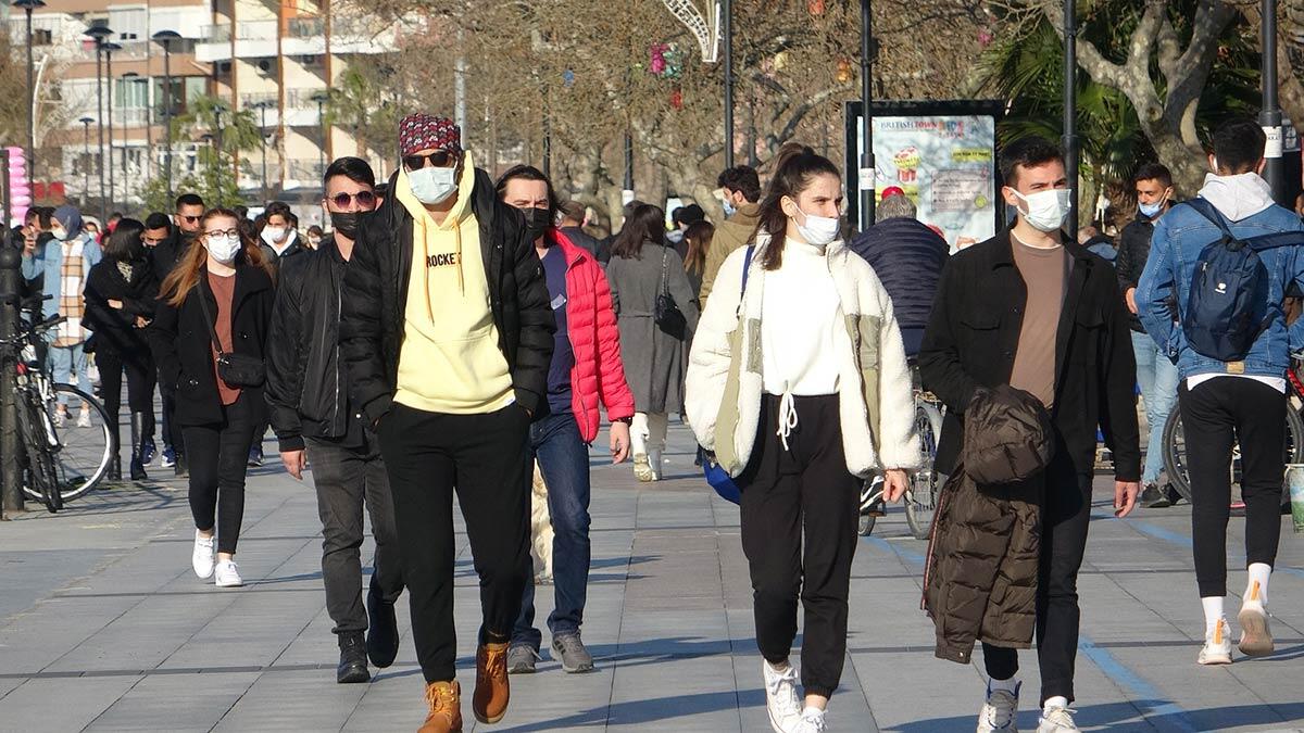 40-50 yaş grubunda hastalık daha ağır seyrediyor