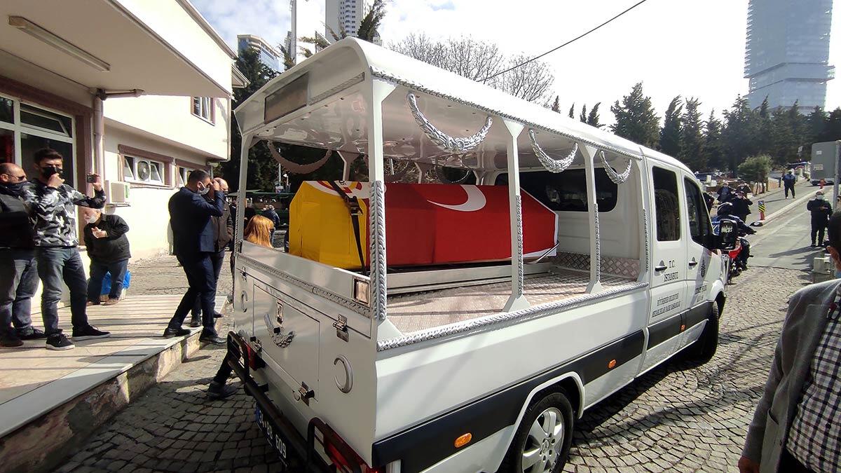 Rasim Öztekin için Galatasaray Lisesi'nde tören