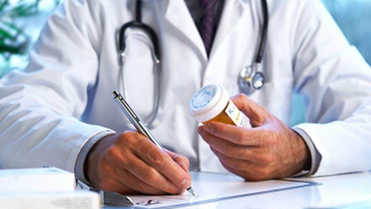 Konu ile ilgili olarak Haberton’a özel açıklamalarda bulunan Avukat Ecem Saraç, sahte reçete yüzünden eczacıların hem para cezası hem de hapis cezasıyla karşılaştıklarını söyledi. 