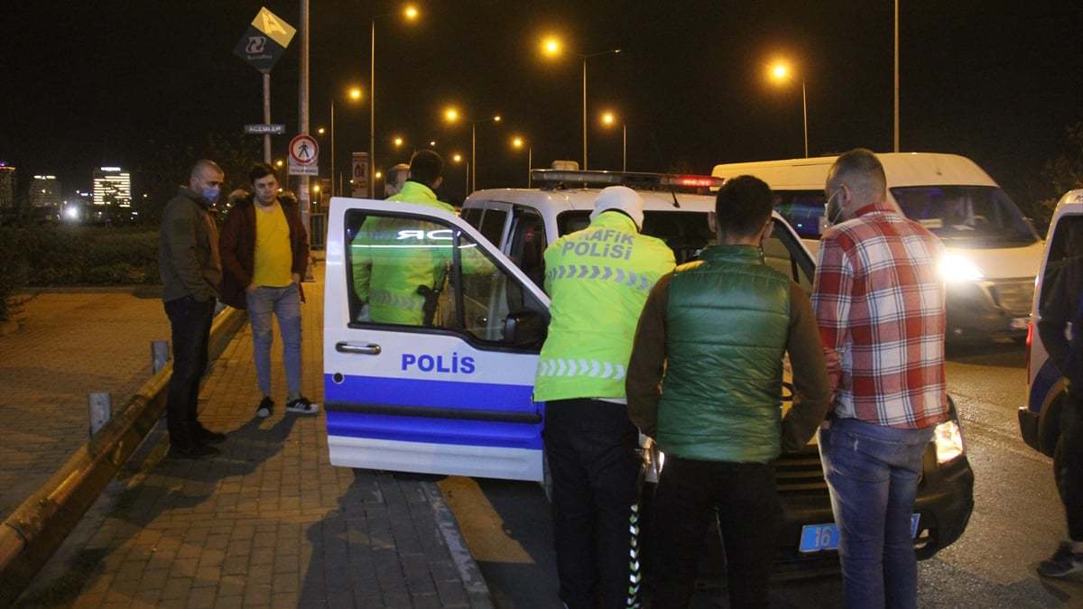 Milletimizin fedakarlığı ve kurallara uyma hassasiyetiyle, bu süreci inşallah birlikte atlatacağız. Temizlik, maske, mesafe ve tüm kurallara uyarak hep birlikte