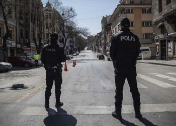 Kısıtlamaya uymayan 25 bin 372 kişiye işlem yapıldı