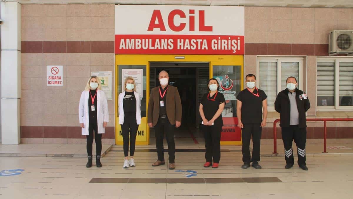 14 Mart Tıp Bayramı'nda evde kalın mesajı