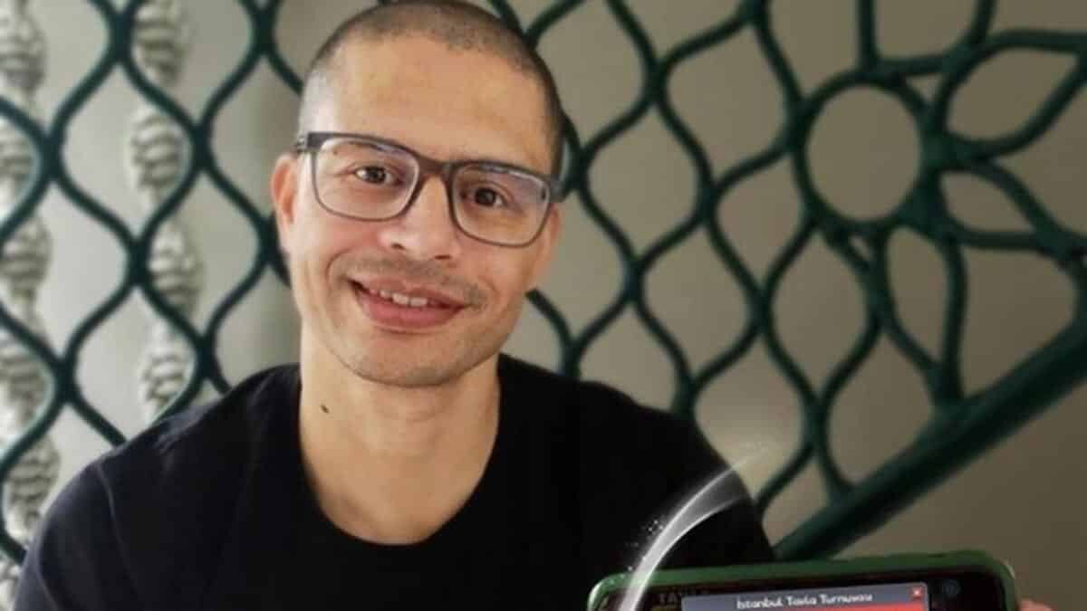 Ünlü isimler sokak hayvanları yararına tavla oynayacak, Türkiye'nin en büyük e-Spor etkinliği İstanbul Tavla Turnuvası 10 Nisan'da başlayacak. 