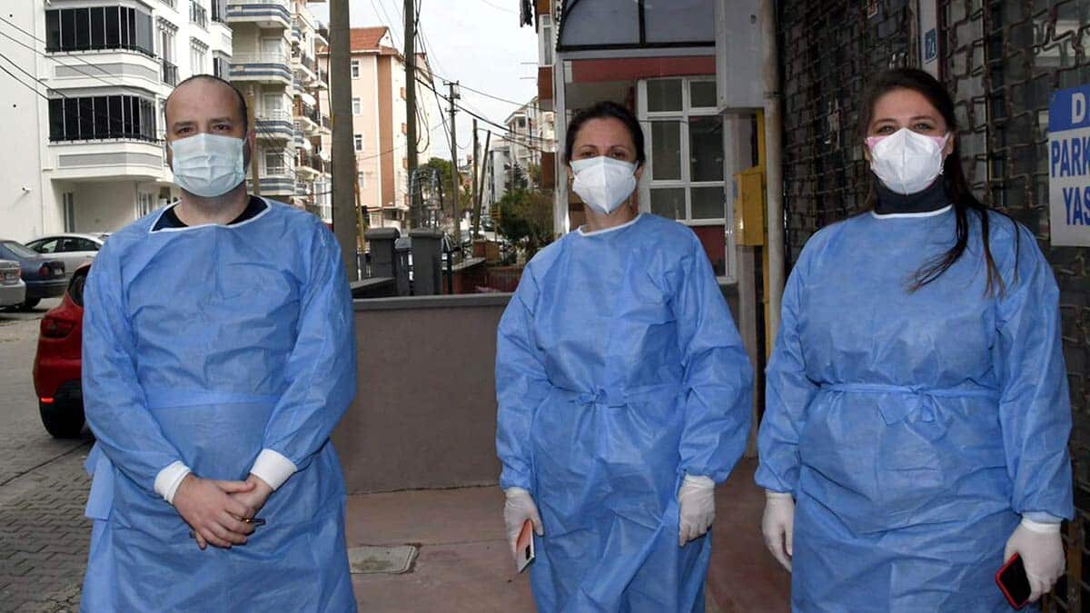 Sağlık Bakanlığı'nın koronavirüs haritasında, 'yüksek riskli' iller arasında bulunan Tekirdağ'da filyasyon ekipleri çalışmalarını sürdürüyor.