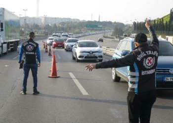Şehitler Köprüsü'nde tam kapanma denetimi