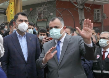 Belediye Meclisi'nden Açelya Apartmanı'na destek