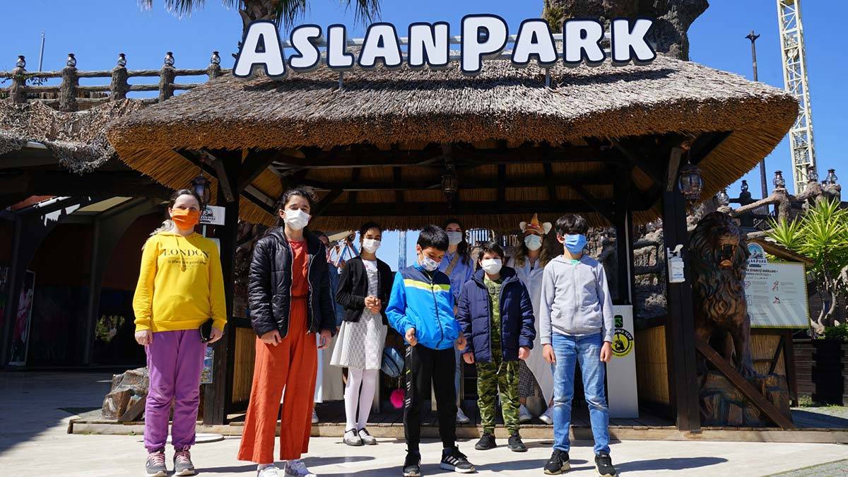 101 çocuğun katılımıyla 23 Nisan özel resim yarışması