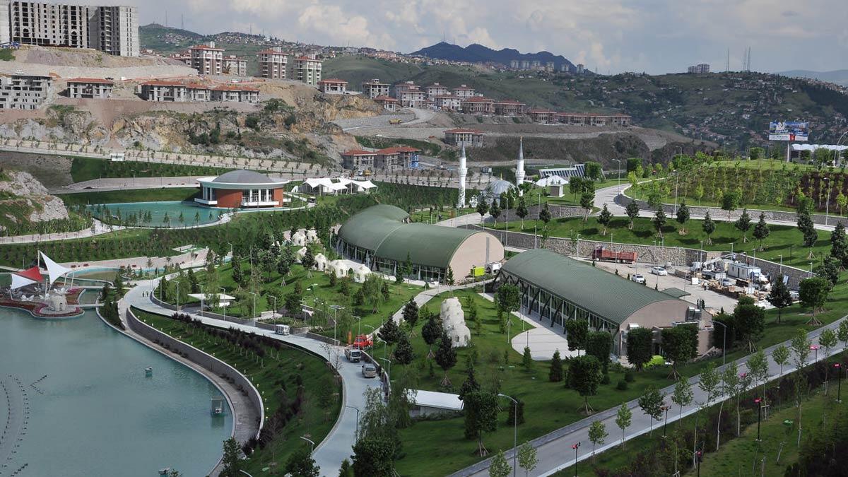 Ankara Büyükşehir Belediyesi'ne bağlı ANFA 40 taşınmazın kiralama ihalesi, 15 ve 16 Nisan tarihlerinde gerçekleştirilecek.