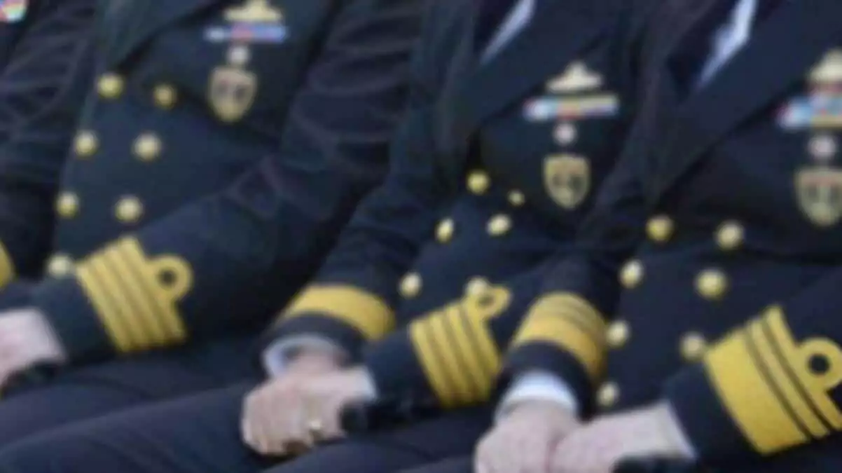 10 emekli amiralin gözaltı süreleri uzatıldı
